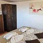 Prespa Penthouse Apartment *