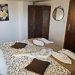 Prespa Penthouse Apartmán *